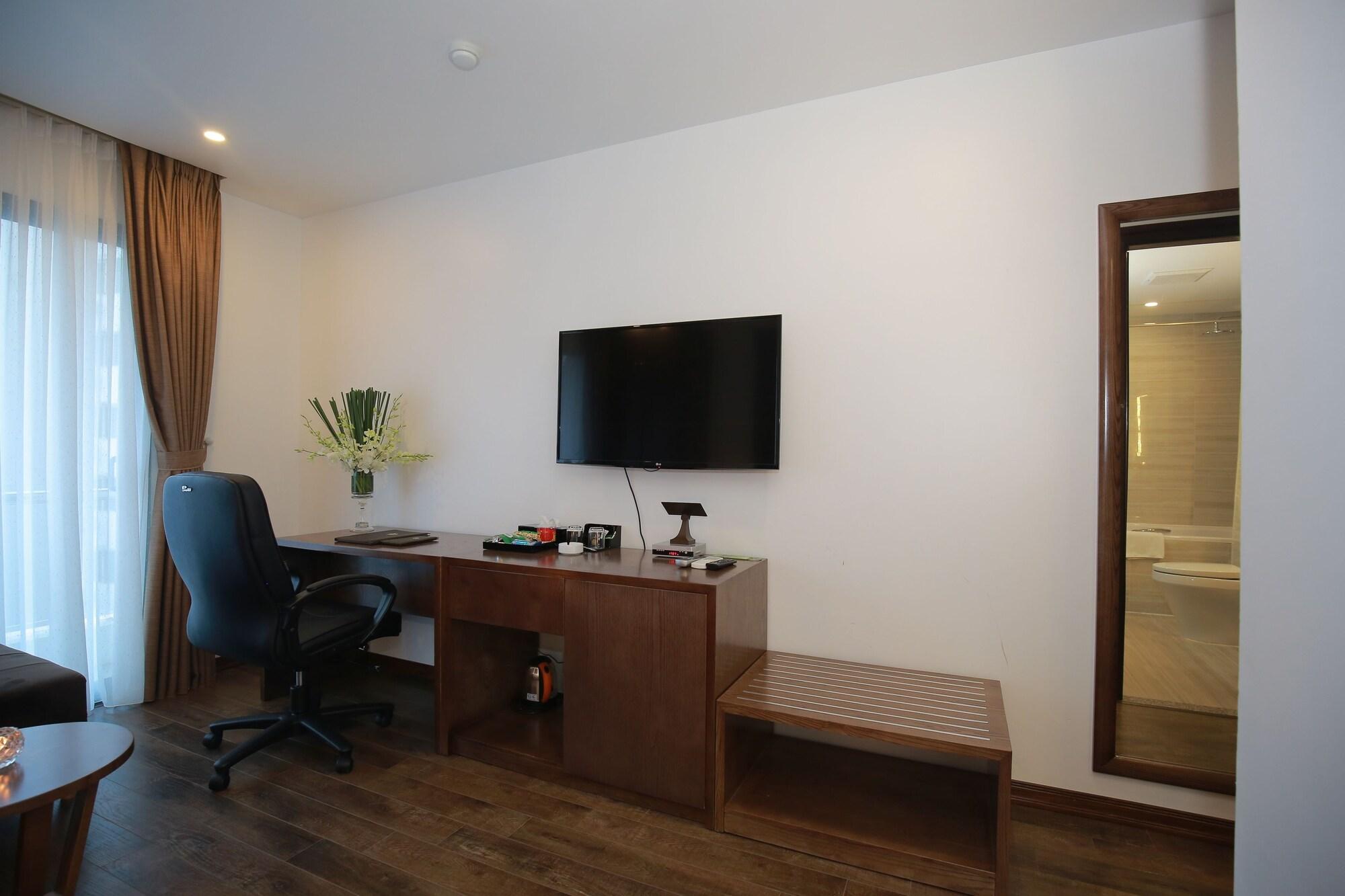 Inearth Hotel Hanoi Exterior photo