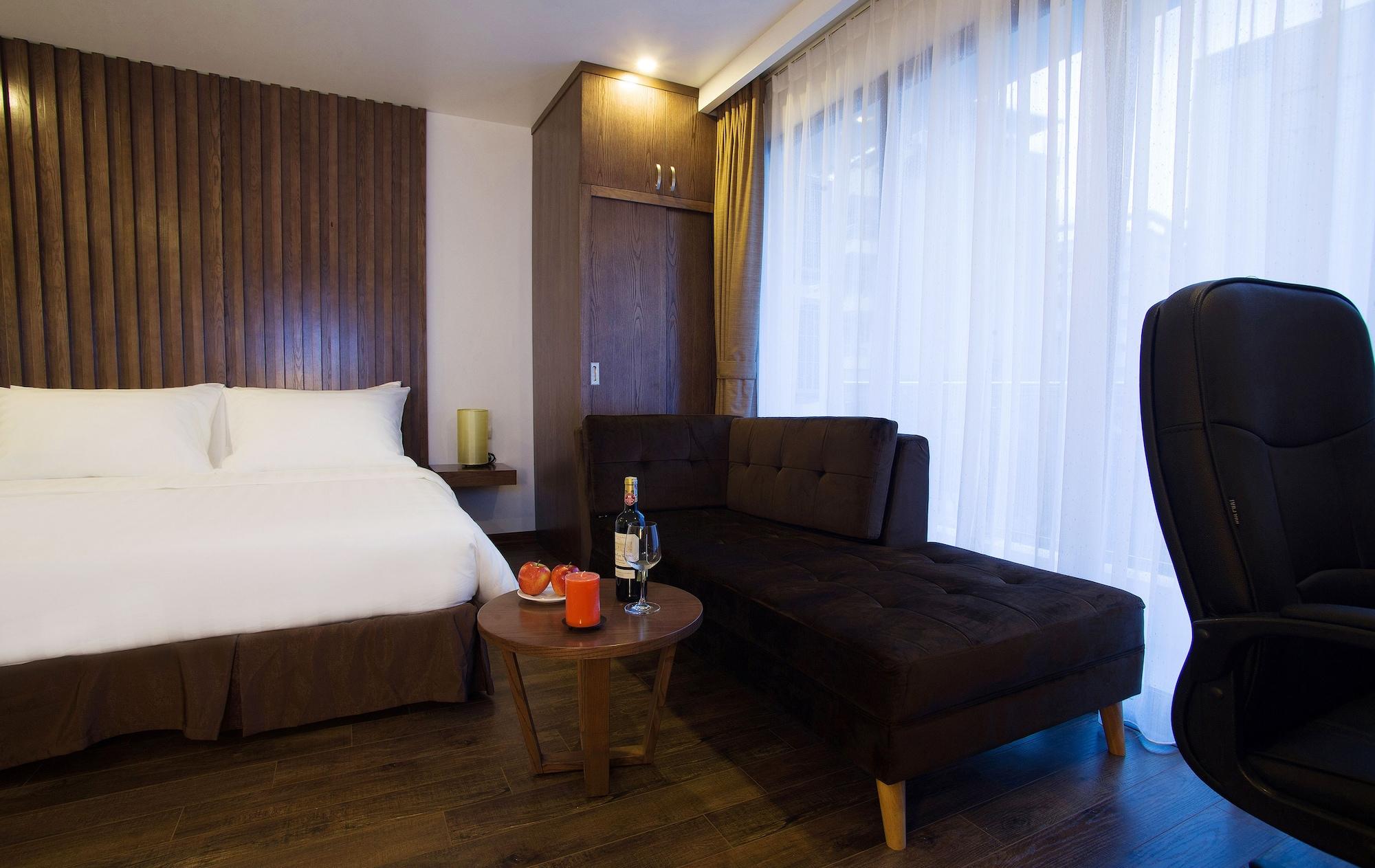 Inearth Hotel Hanoi Exterior photo